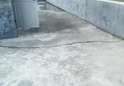 龙岩市楼顶漏水维修公司分享下如何解决卫生间隐蔽部位漏水的问题?