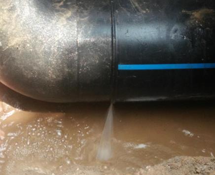 龙岩市楼顶渗水维修公司为大家分享下龙岩市卫生间漏水维修修补技术!