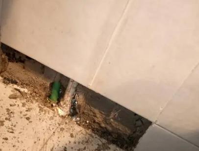 龙岩市楼顶漏水维修公司分享下修复水管漏水的几种小方法